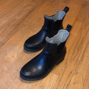 L.L. Bean Women’s Black Wellie Boot